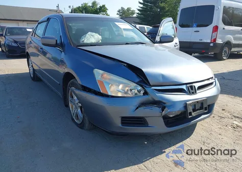 2007 Honda Accord 2.4 Se z USA, uszkodzony, nr VIN 1HGCM56327A083887